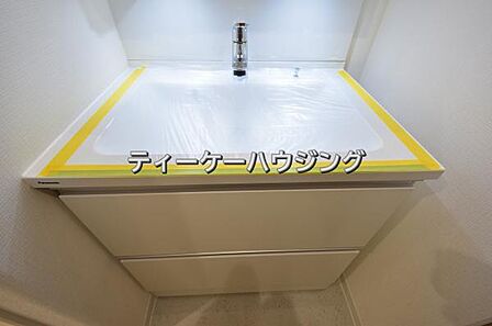 一日のスタートは清潔な洗面所から。