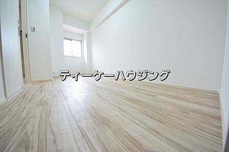 精錬された空間は日々の生活に歓びをもたらしてくれる筈です。