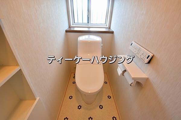 トイレを拡大表示