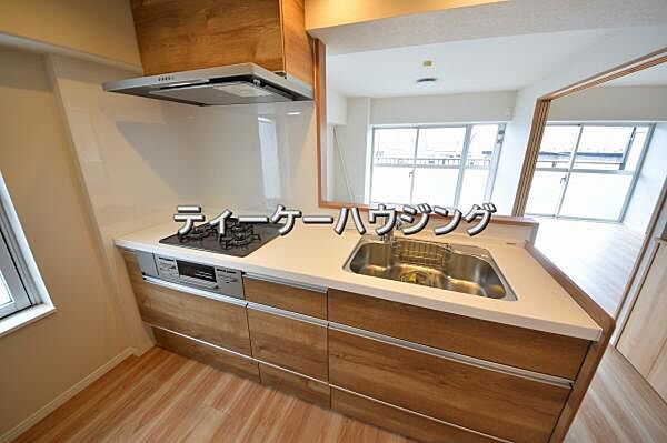 キッチンを拡大表示