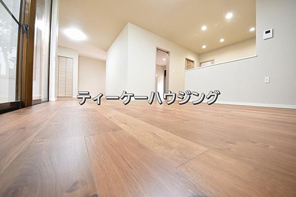 リビング/ダイニングを拡大表示