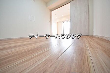 精錬された空間は日々の生活に歓びをもたらしてくれる筈です。