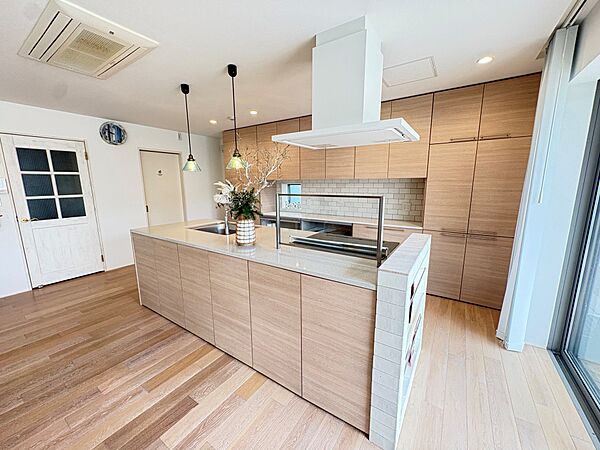 キッチンを拡大表示