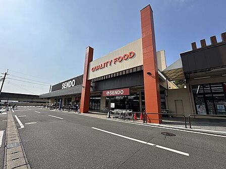 せんどうおゆみ野店 徒歩12分。 890m
