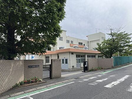 千葉市立宮崎小学校 徒歩8分。 570m
