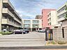 周辺：千葉市立幸町第二中学校 徒歩2分。 180m