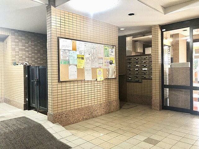 エントランス ライオンズガーデン西新井大師壱番館 7階/-