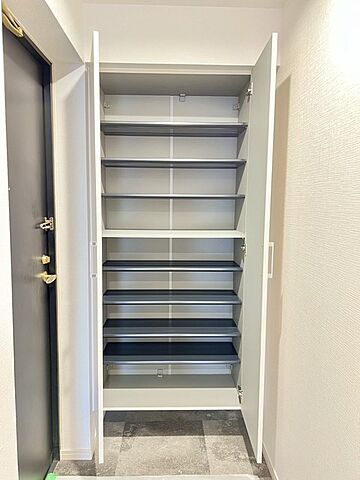 収納 ヴェルビュせんげん台ステーションプラザ 2階/-