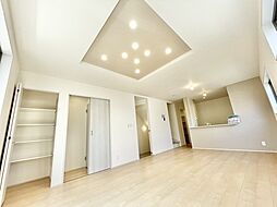 リビング/ダイニングの画像