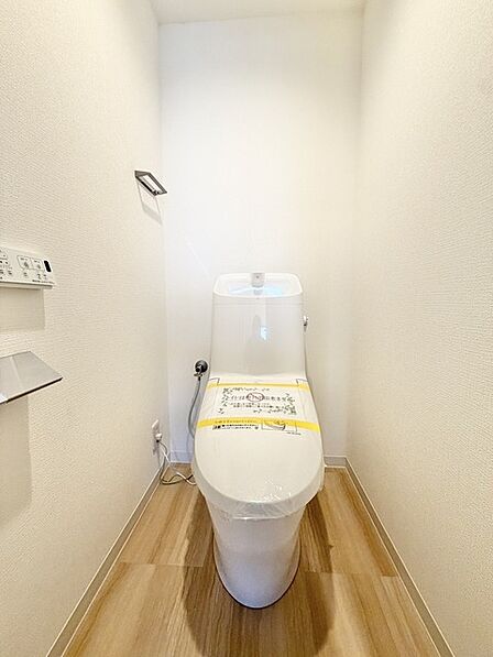 今や標準装備は当たり前。気持ちいいウォシュレット機能。