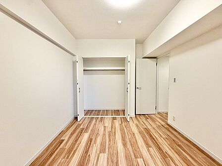 太陽の恵みを感じる、温もりと明るさにあふれたお部屋。