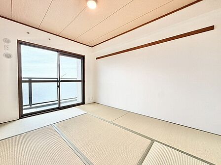 心地よい穏やかな風と静けさに包まれる、心身が安らぐ和やかな空間。