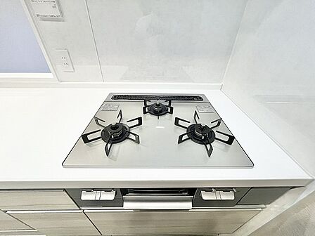 洗練されたデザインと機能性が調和した使い勝手のよい空間です