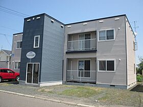 アーバンパレス無加川 201 ｜ 北海道北見市無加川町421番地49号（賃貸アパート2LDK・2階・65.41㎡） その1