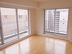 イプセ府中 10階1SLDKのリビング/ダイニング