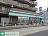 周辺：ファミリーマートまるいし祖師谷店 徒歩13分。コンビニ 1040m