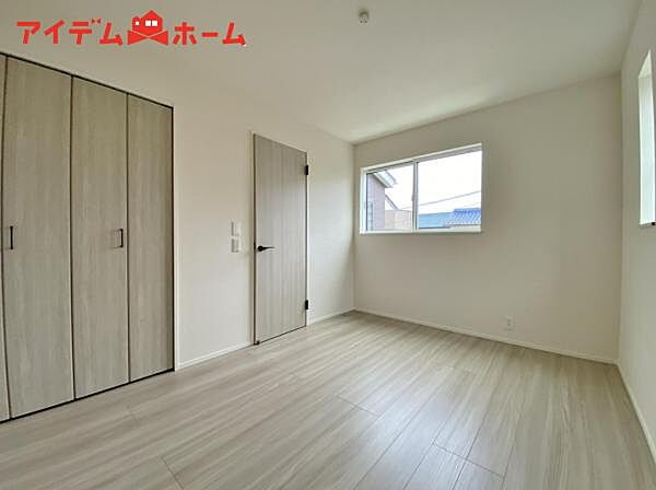 洋室を拡大表示