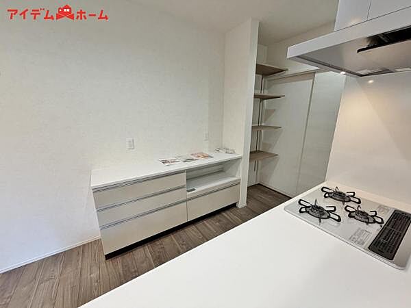 キッチンを拡大表示