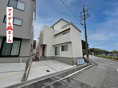 外観:A号棟外観写真 外観:A号棟外観写真