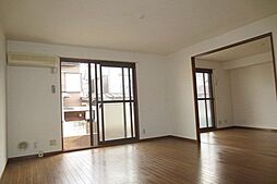 ヴィクトワール・コート 103 1階2LDKのリビング/ダイニング