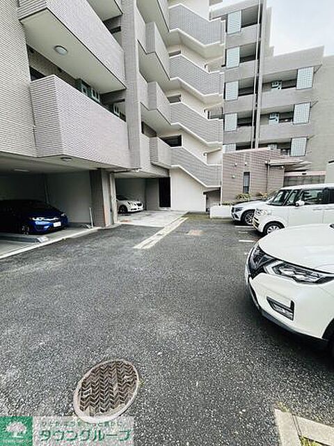 10 / 21