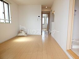 リヴェールII 2階1LDKのリビング/ダイニング