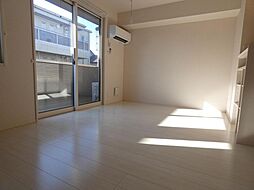 ever green 3階1LDKのリビング/ダイニング