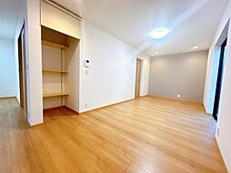 射水市八塚　戸建て 3LDKのリビング/ダイニング