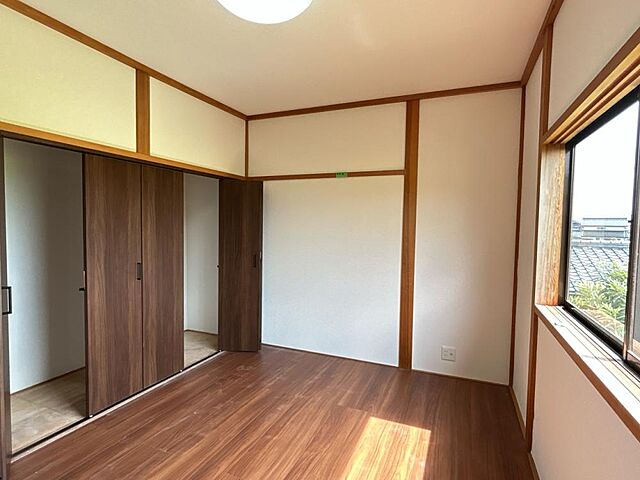 室内 高岡市福岡町赤丸187-29