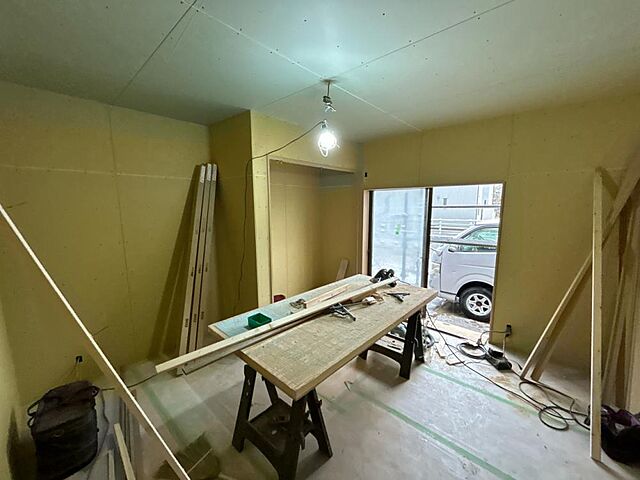 室内 高岡市福岡町大滝915-4