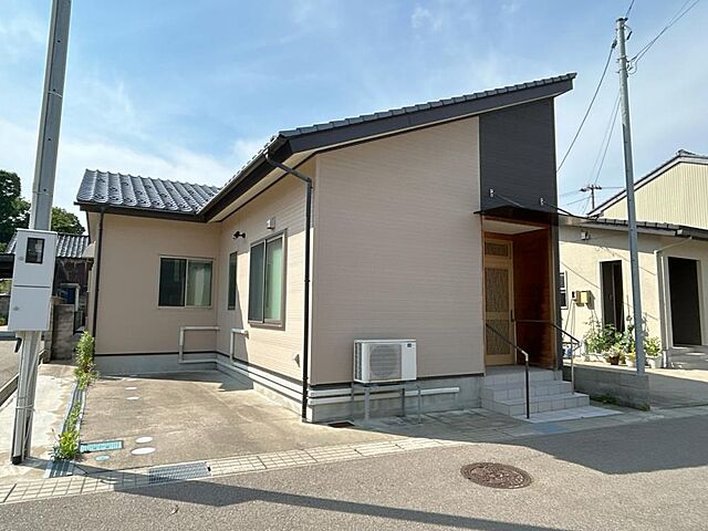 外観 小矢部市石動町6-3