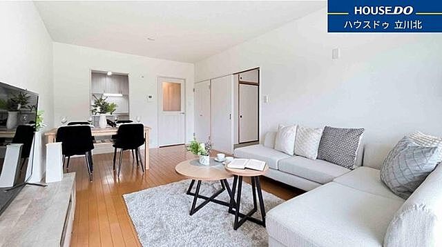 リビング/ダイニング エステート鶴牧5-37　201号室 2階/-