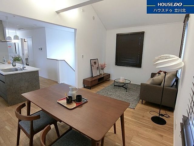 リビング/ダイニング 東大和市芋窪5丁目1248-1