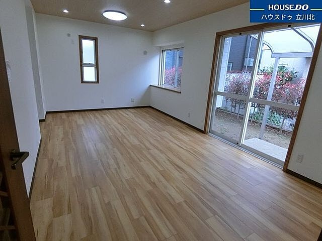 リビング/ダイニング 武蔵村山市中原2丁目15-20