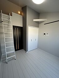 TSURUMI BASE 304 3階1Kのリビング/ダイニング