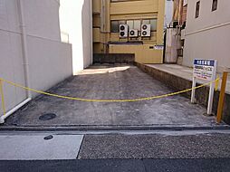 FK名駅3丁目N駐車場(縦列3台分)