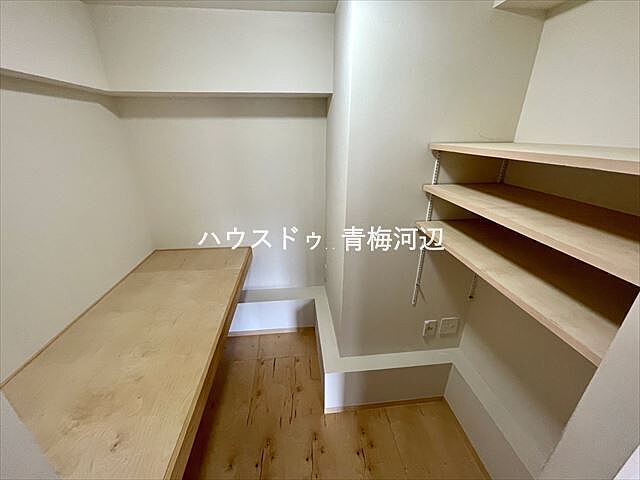 収納 河辺ビューパレー多摩川 6階/-