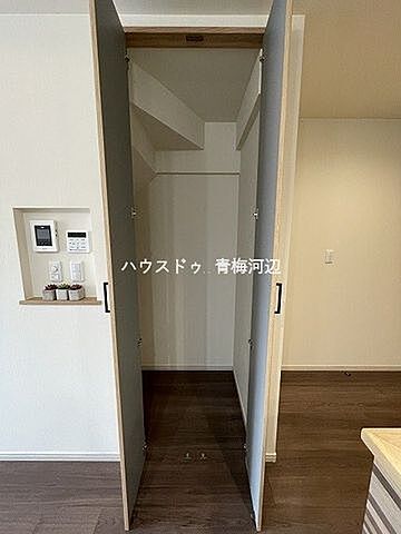 リビング/ダイニング 青梅市千ヶ瀬町3丁目