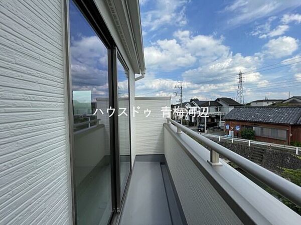 バルコニーを拡大表示