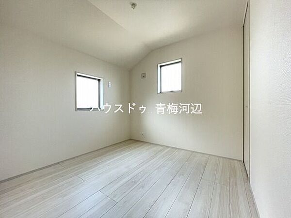 洋室を拡大表示