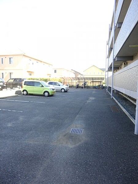 画像5:駐車場があります