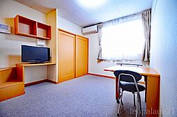 JR中央本線 高尾駅 バス12分 鍛冶屋敷下車 徒歩2分の賃貸マンション 3階1Kのリビング/ダイニング