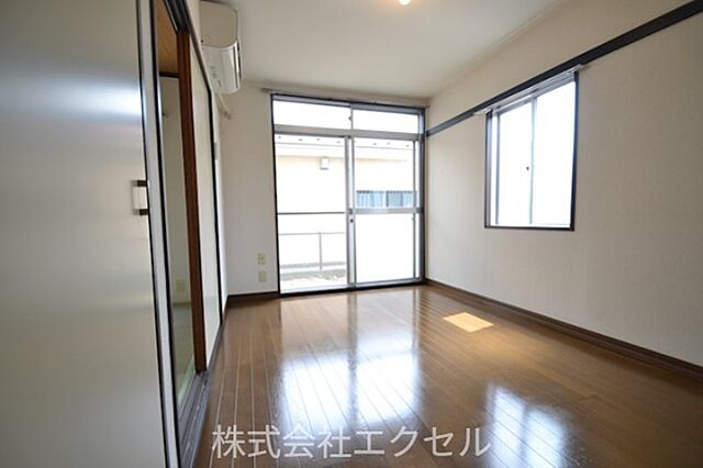寝室