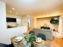 リビング/ダイニングの画像