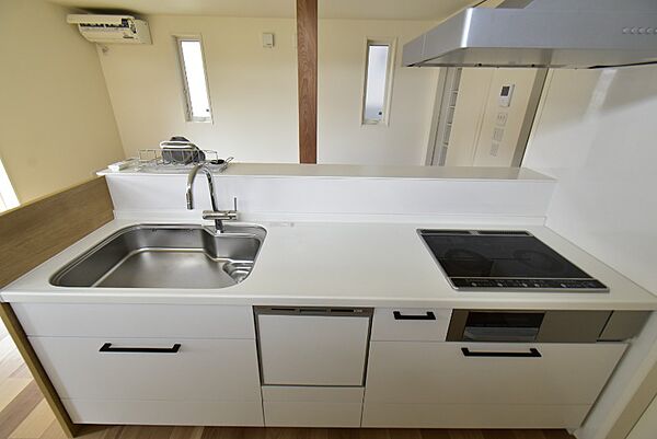 detached 埼玉県上尾市大字瓦葺3353-3

地図を見る