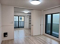 メゾン・シュシュII 2階1LDKのリビング/ダイニング