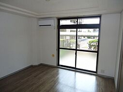 リヴィエールII 1階2LDKのリビング/ダイニング