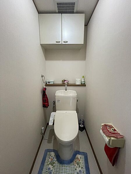 トイレを拡大表示