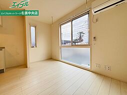 ソシア　ヴィルヌーヴ　A 1階ワンルームのリビング/ダイニング