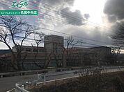 名張市立赤目中学校 1098m